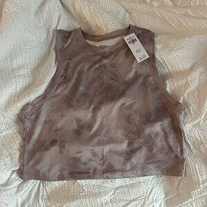 Hollister/Gilly Hicks work out tank top!!